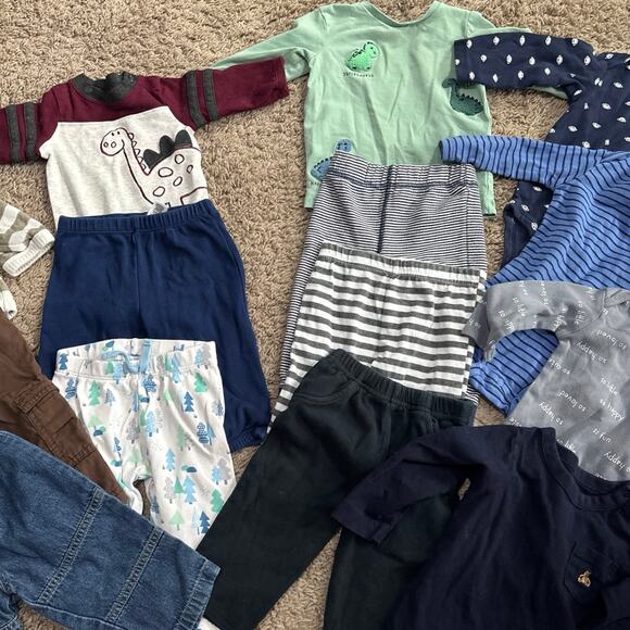 Boys 6-12 month winter lot - Picture 4 of 6